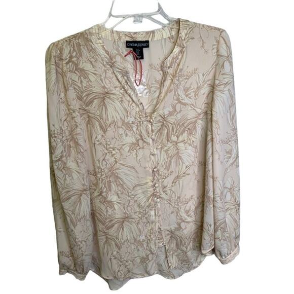 Cynthia Rowley Women' s Print Blouse Size Small Button-Up Covered Buttons - Picture 6 of 6